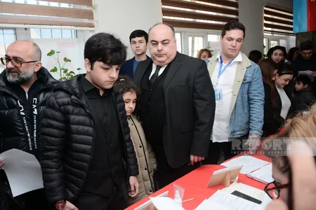 Prezidentliyə namizəd Fuad Əliyev səs verib