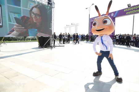 Heydər Əliyev Fondunun təşkilatçılığı ilə “Bakı Marafonu 2019” start götürüb - FOTO