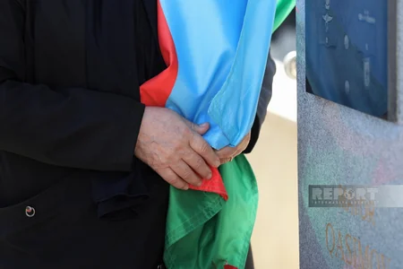 Азербайджанский народ в День Победы чтит память шехидов