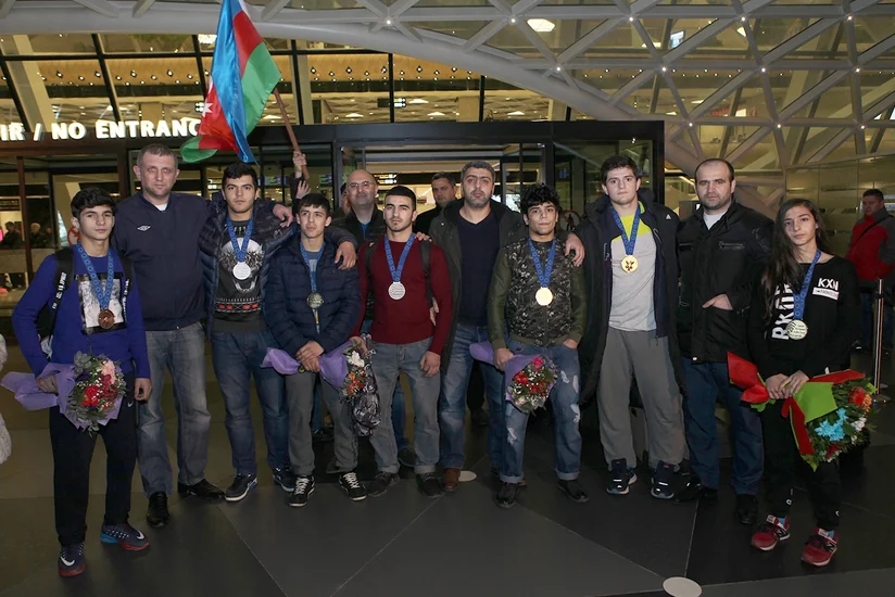 İspaniyada 7 medal qazanan Azərbaycan cüdoçuları Bakıya qayıdıb