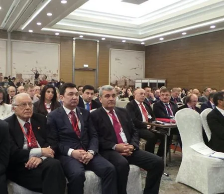​İstanbulda IV Dünya Türk Forumu keçirilir - FOTO