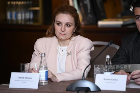Bakı Fond Birjası şəffaflıq və davamlı inkişafı əks etdirən yeni brendini təqdim edib