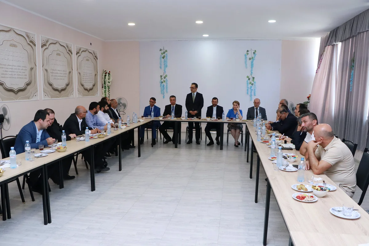 Dini Qurumlarla İş üzrə Dövlət Komitəsinin sədri Gürcüstanda səfərdə olub