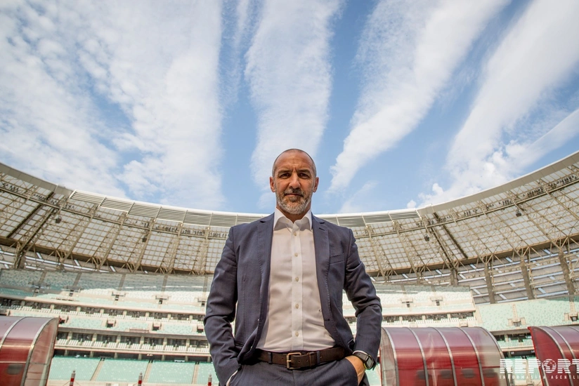 Издание Sportevai посвятило статью главному тренеру Нефтчи