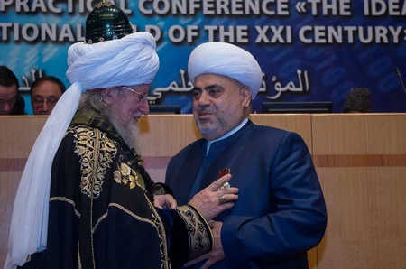 Şeyxülislam Allahşükür Paşazadə Rusiya Mərkəzi Ruhani İdarəsinin ali mükafatı ilə təltif olunub