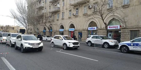 Bakıda tibbi maskalardan düzgün istifadə etməyənlər cərimələnib