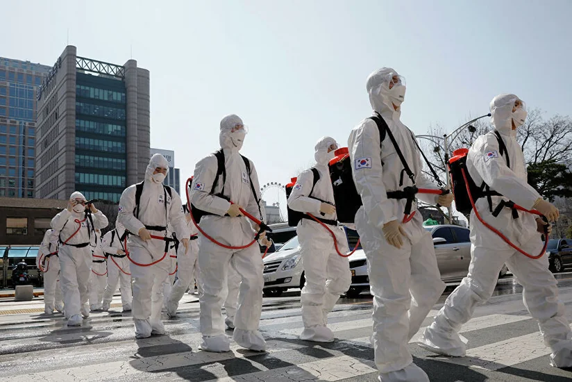 Çindən kənarda koronavirusa yoluxanların sayı 12 min nəfəri ötdü