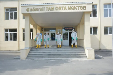 İmtahanların keçiriləcəyi məktəblərdə dezinfeksiya və təmizlik işləri aparılıb
