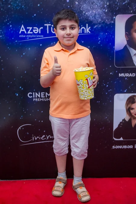 В кинотеатре CinemaPlus Ganjlik Mall прошла презентация Спарка - ВИДЕО