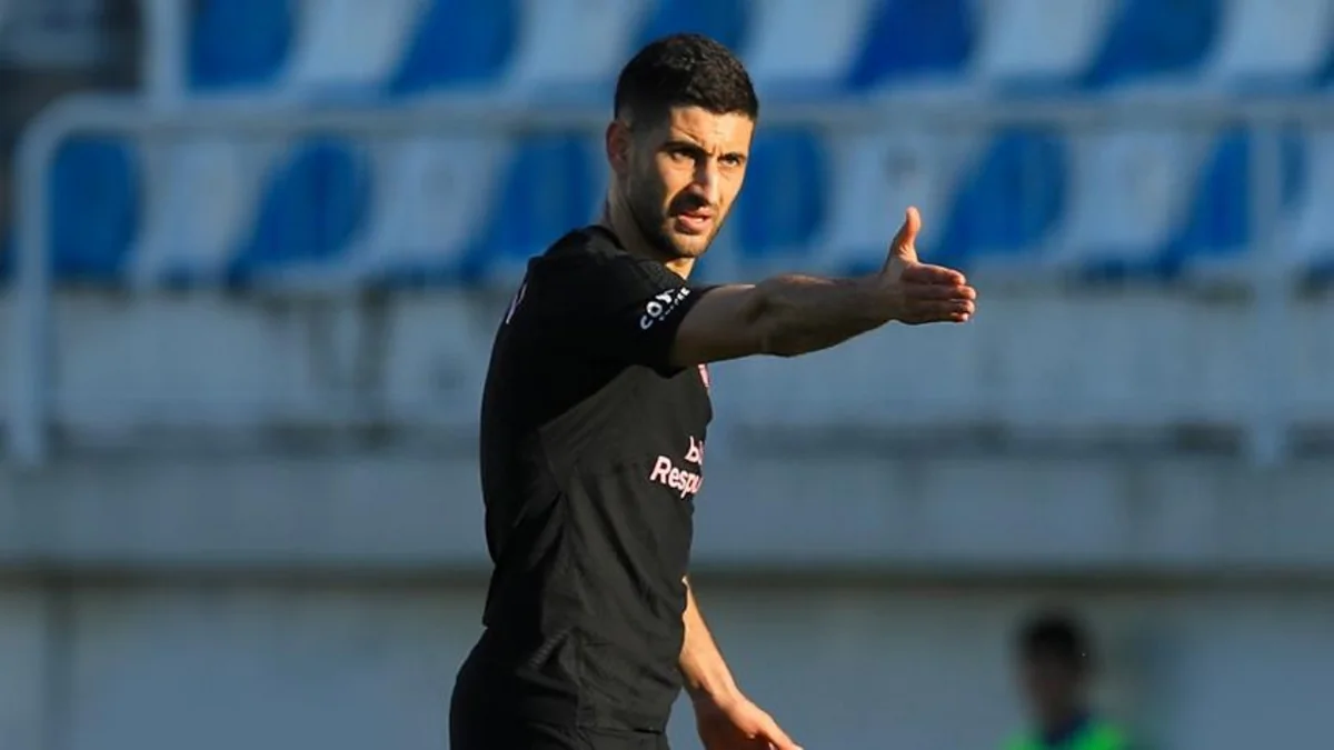 Sabahın futbolçusu Premyer Liqada 100-cü oyununa çıxıb