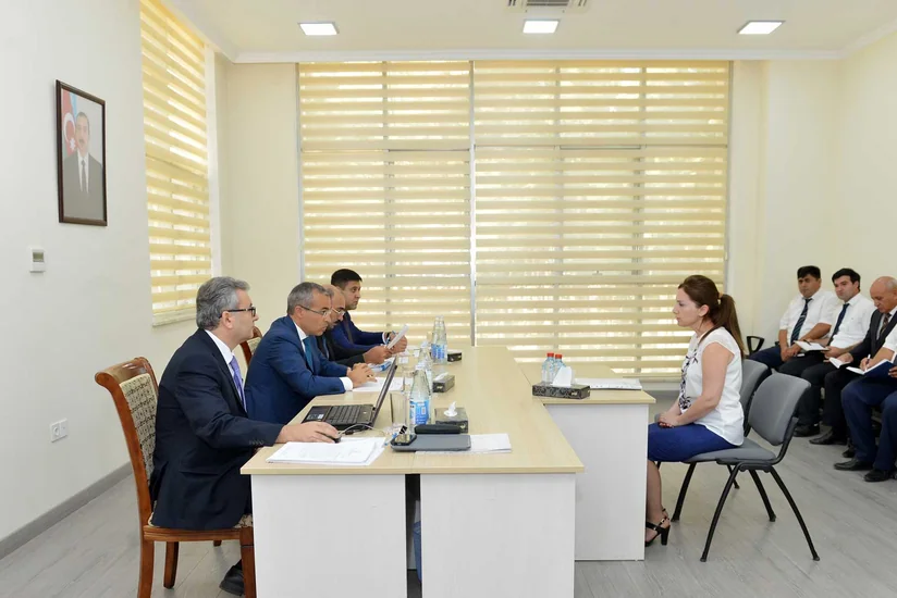 Mikayıl Cabbarov Naftalanda vətəndaşları qəbul edib