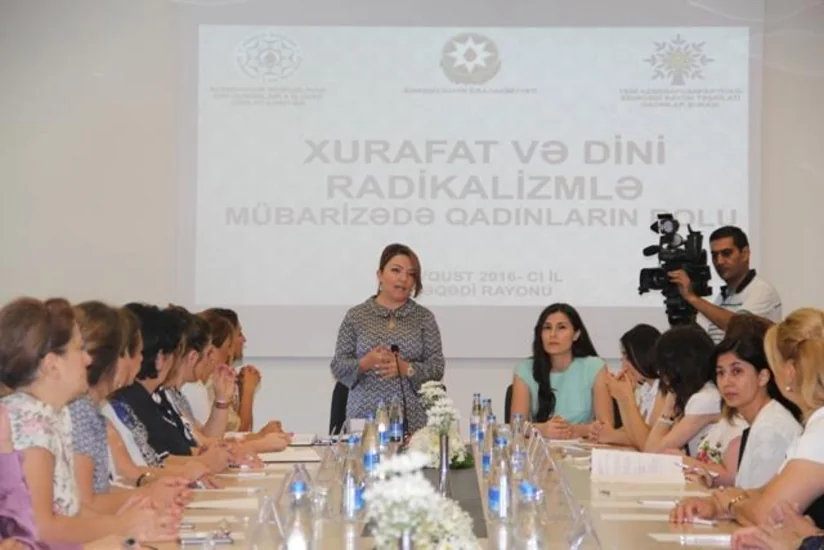 Bakıda “Xurafat və dini radikalizmlə mübarizədə qadınların rolu” mövzusunda konfrans keçirilib