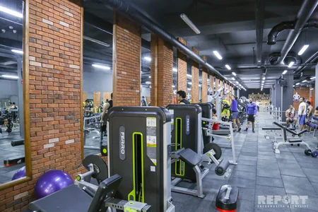 Fitnes-məşqçi: Azərbaycanda hamilə qadına xəstə kimi baxırlar - MÜSAHİBƏ
