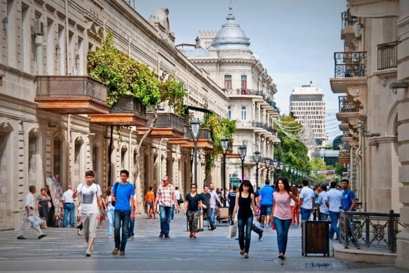 Azerbaijan posts slight increase in population