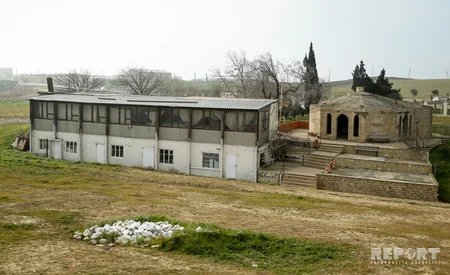 Turist bolluğu yaşayan şəraitsiz qoruq - REPORTAJ
