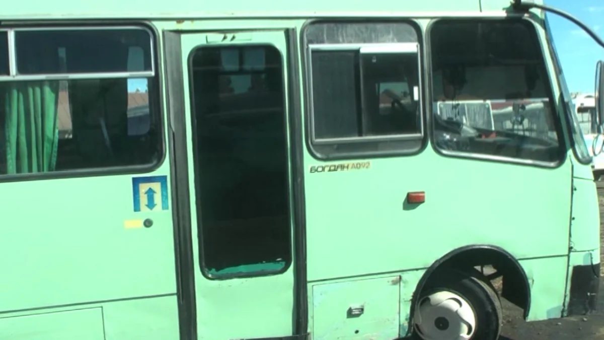 Gəncədə avtoxuliqanlıq edən şəxslər saxlanılıb