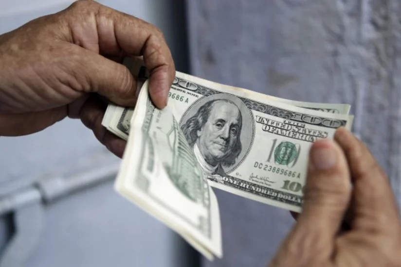 100 dollarlıq əsginaslar tədavüldən yığışdırıla bilər