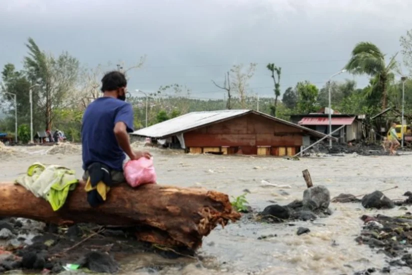 На Филиппинах из-за тайфуна погибли 10 человек