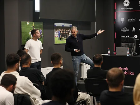 AFFA-da Sabah klubunun futbolçuları ilə görüş keçirilib