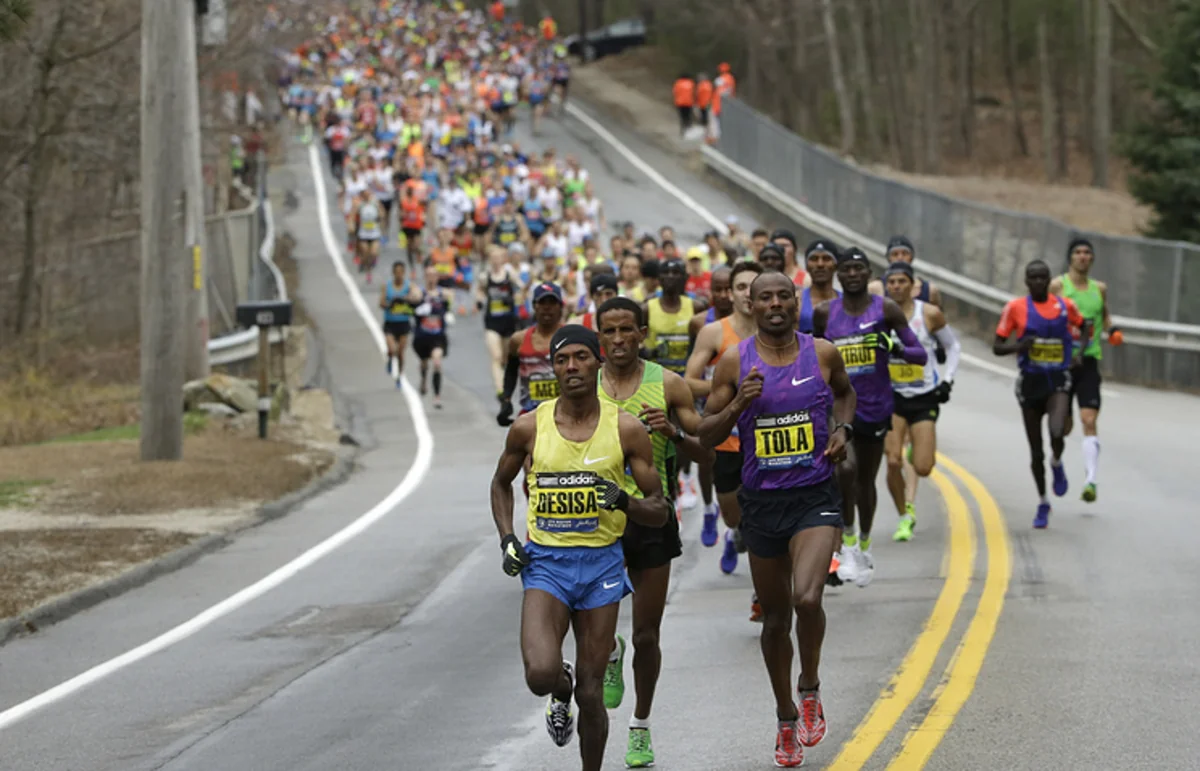Keniyalı marafonçular polislərin səhvinə görə rekorda imza ata bilməyib