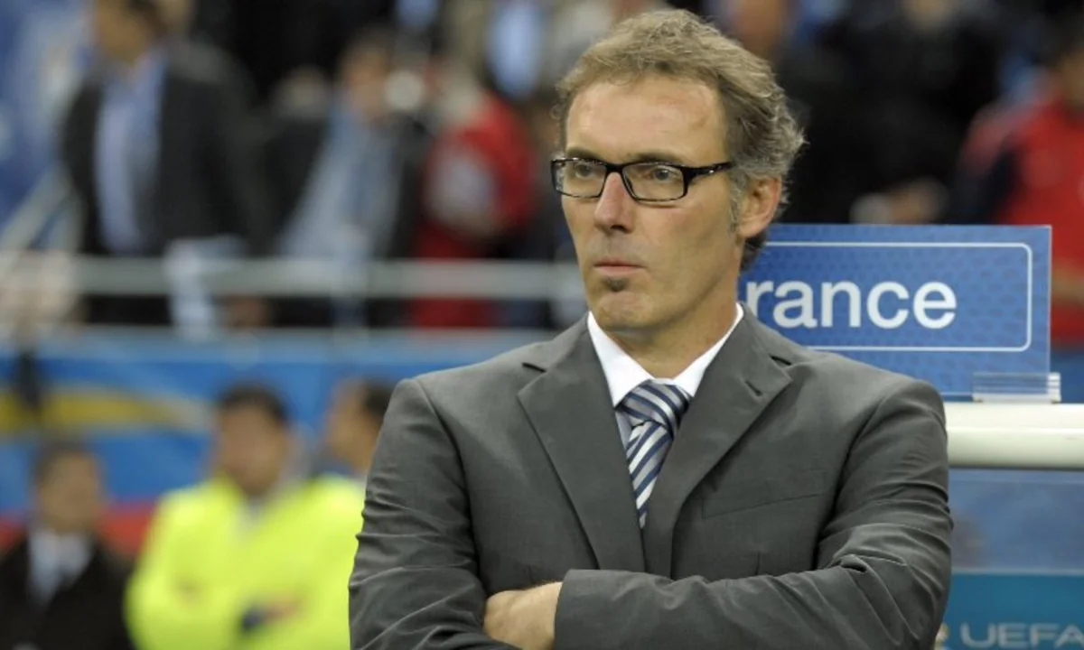 Fransanın PSJ klubu baş məşqçisini istefaya göndərib