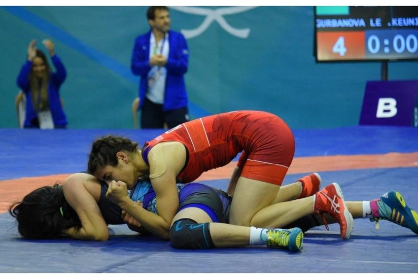 Dünya çempionatı: Azərbaycanın daha iki qadın güləşçisi mübarizəyə başlayır