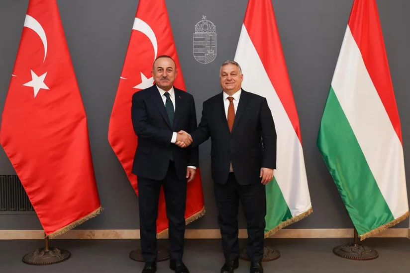 Mövlud Çavuşoğlu Macarıstanın Baş naziri ilə görüşüb