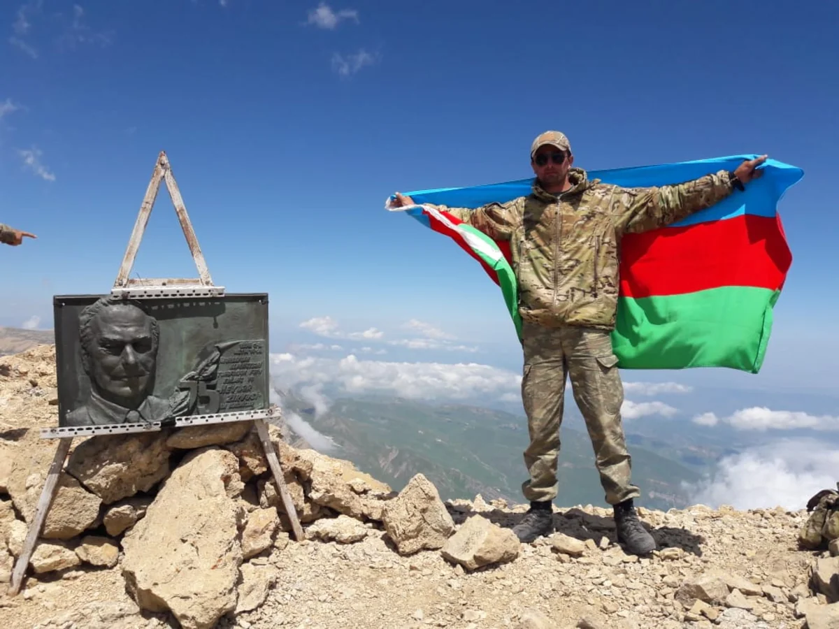 Anasının doğum günündə şəhid olan Hadrut Fatehi