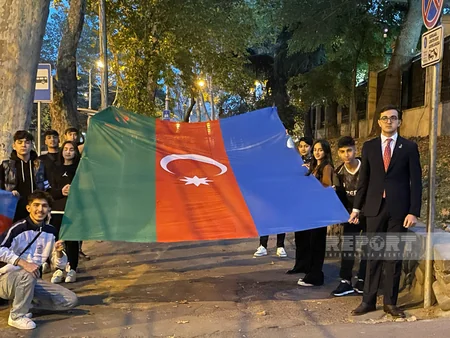 Tbilisidə Azərbaycanın Bayraq Gününə həsr olunmuş fləşmob keçirilib