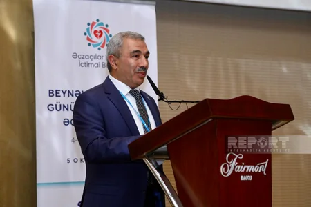 Ümummilli Lider Heydər Əliyevin 100 illiyinə həsr olunan Respublika əczaçılarının 4-cü konfransı keçirilib