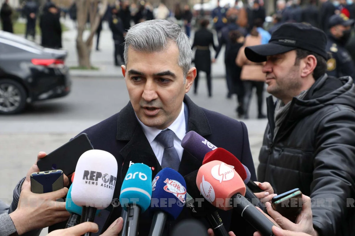 Azərbaycanda yaşayan əcnəbilərin sayı açıqlanıb