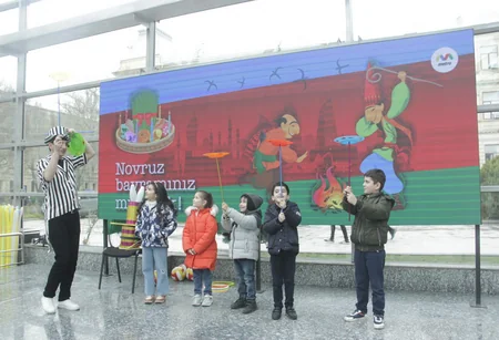 Bakı metrosunda Novruz şənliyi keçirilib