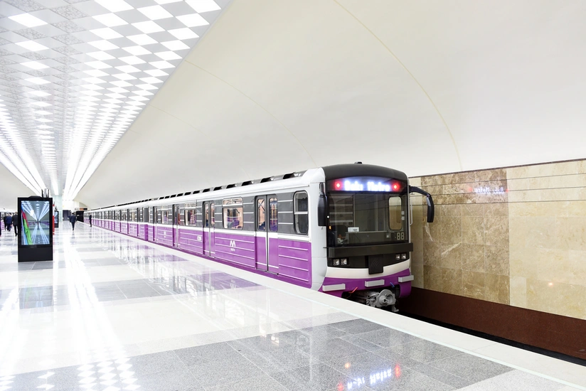 Bakı metrosundan istifadə edən sərnişinlərin sayı 3 %-ə yaxın azalıb