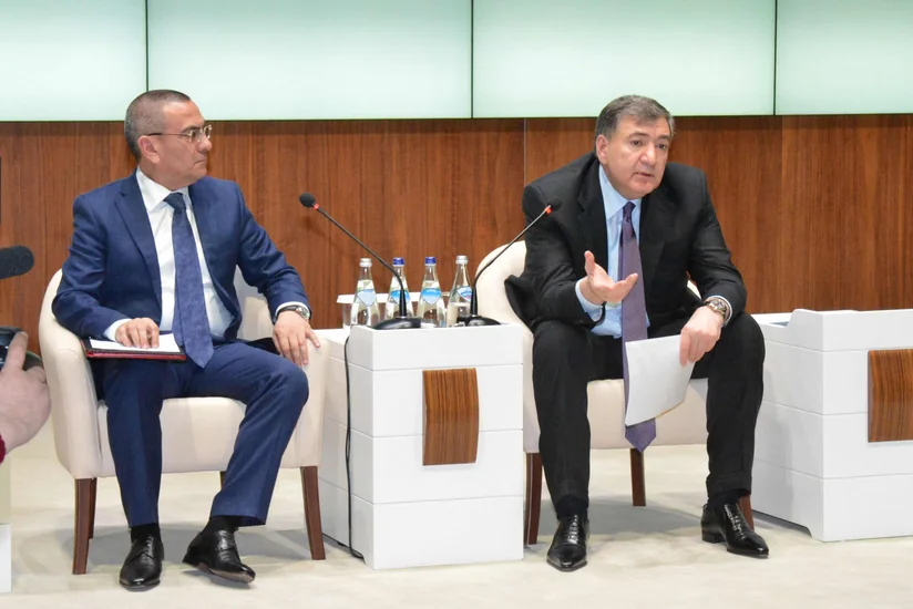 Vergilər naziri Şəmkirdə görüş keçirib