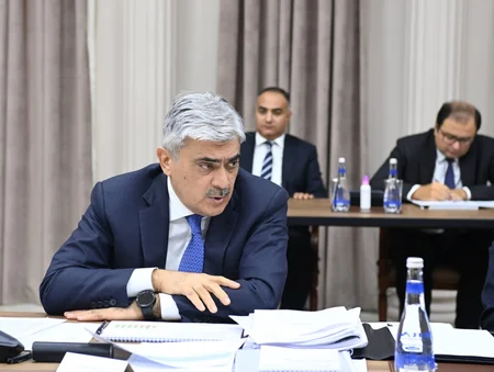 İqtisadi Şuranın növbəti iclası keçirilib