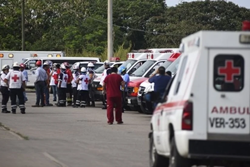 В Мексике число жертв взрыва на нефтехимическом комплексе возросло до 28 человек