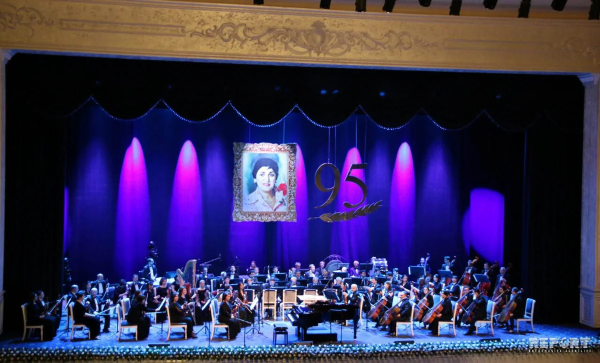Gəncədə “Zəriflik” Beynəlxalq Musiqi Festivalının açılışı olub - FOTO