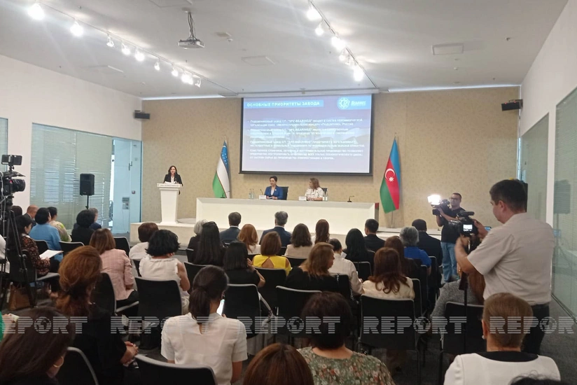 В Баку проходит азербайджано-узбекский бизнес-форум