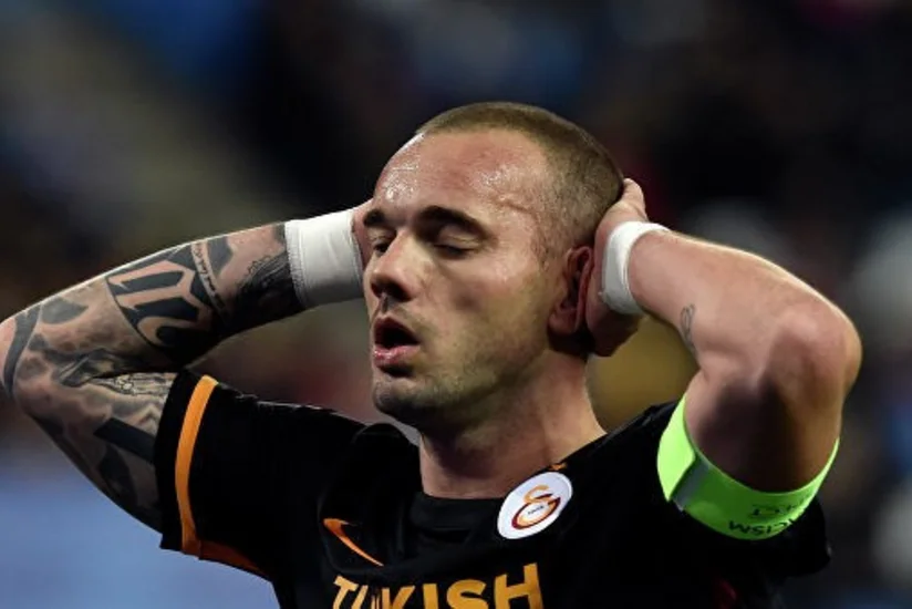 KİV: Hollandiya yığmasının sabiq futbolçusu saxlanılıb