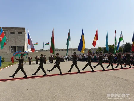 MDB ölkələrinin səfirləri Bakıda Qələbə Gününə həsr olunmuş tədbirlərdə iştirak ediblər - FOTO