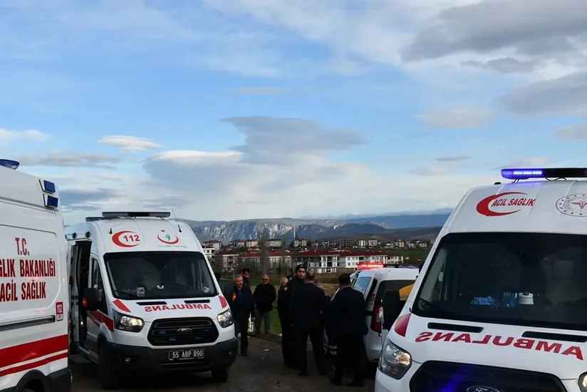 Türkiyədə şagirdləri daşıyan avtobus aşıb, 20 nəfər yaralanıb