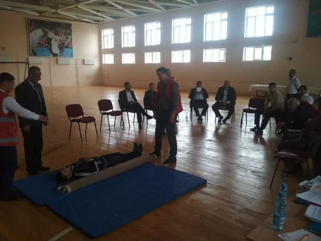 Məcburi köçkünlər ilk yardım üzrə təlimə cəlb olunublar