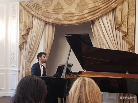Parisdə Qara Qarayevin 100 illik yubileyinə həsr olunmuş konsert keçirilib - FOTO
