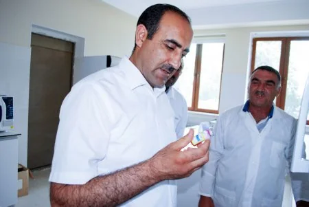 Yerlərdə profilaktik peyvəndləmə prosesinə nəzarət edilib, sahibkarlarla görüşlər keçirilib