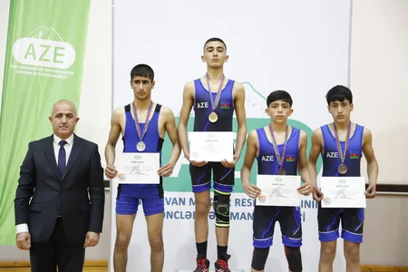 Состоялось первенство Нахчыванской АР по вольной борьбе U-17