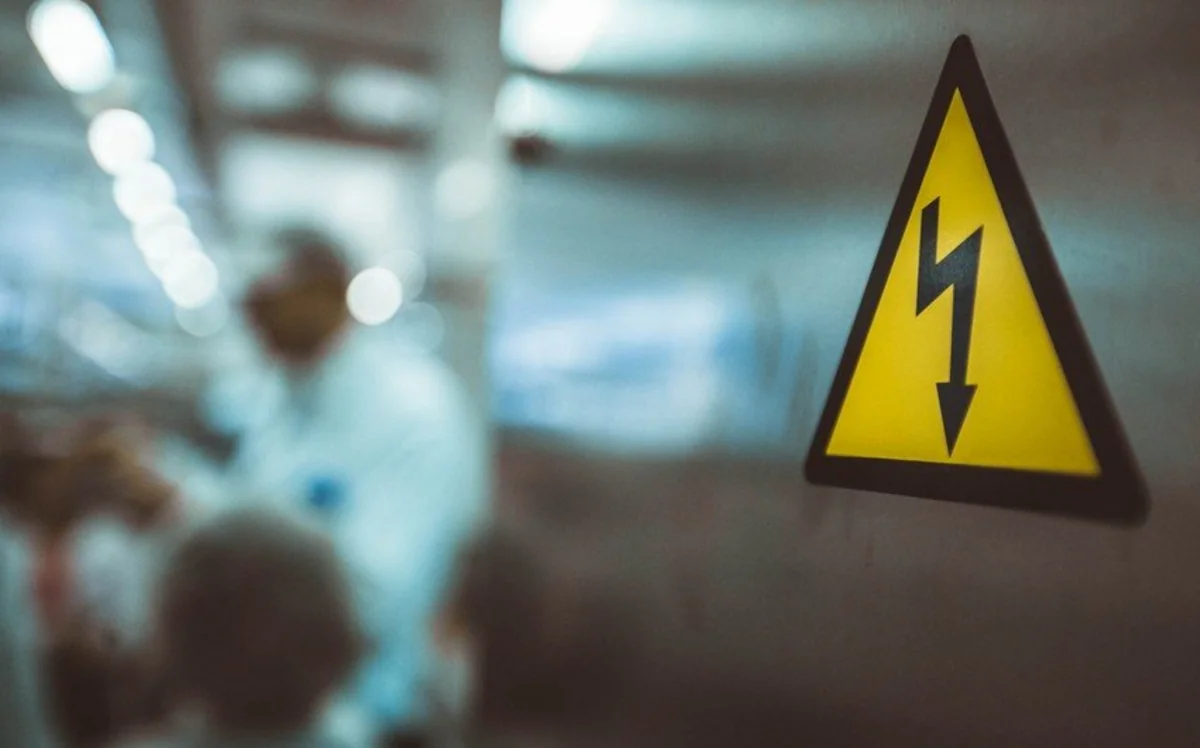 Xankəndidə elektrik cərəyanı 27 yaşlı kişini vuraraq öldürüb