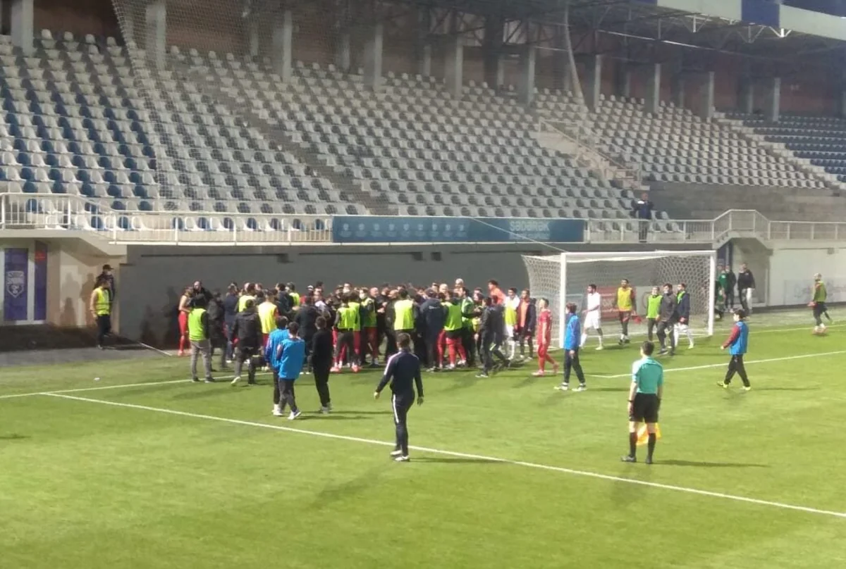 Sabah - Neftçi oyunundan sonra insident yaşandı