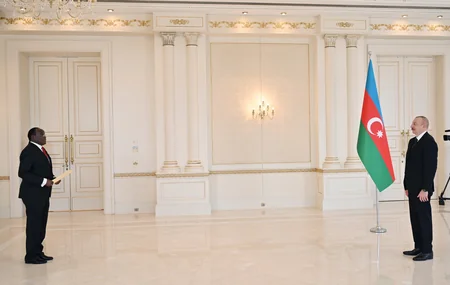 Azərbaycan Prezidenti Namibiya səfirinin etimadnaməsini qəbul edib - YENİLƏNİB