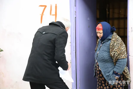Bayıldakı sürüşmə ərazisində yerləşən evlərin sahəsi və qeydiyyatda olanların sayı dəqiqləşdirilir - FOTOREPORTAJ