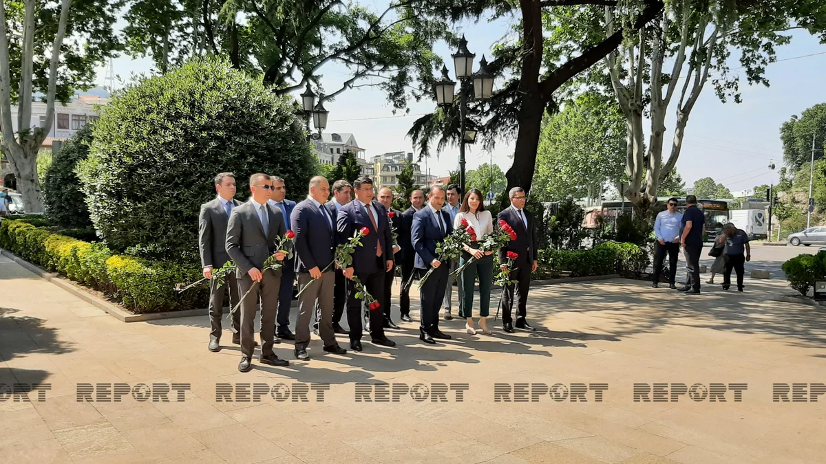 Azerbaijani delegation visits Georgia